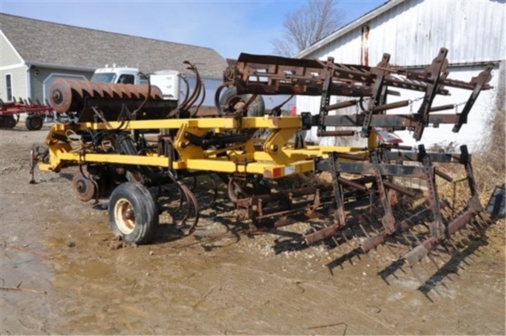 Image of Landoll Tilloll Primary image