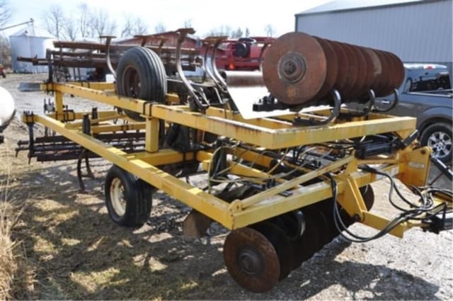 Image of Landoll Tilloll equipment image 2