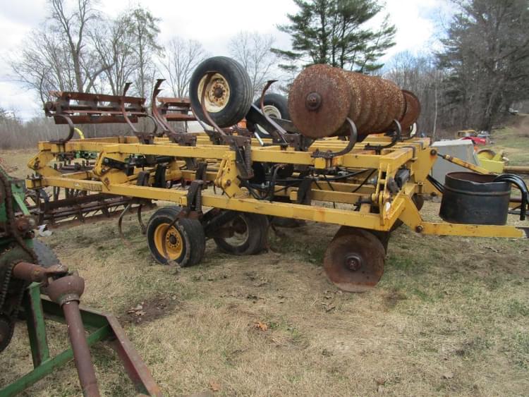 Landoll 875 Tillage Mulch Finishers for Sale Tractor Zoom