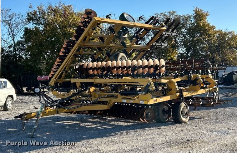 Landoll 876-40-C Equipment Image0