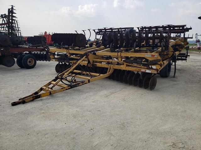 Image of Landoll 875 equipment image 1