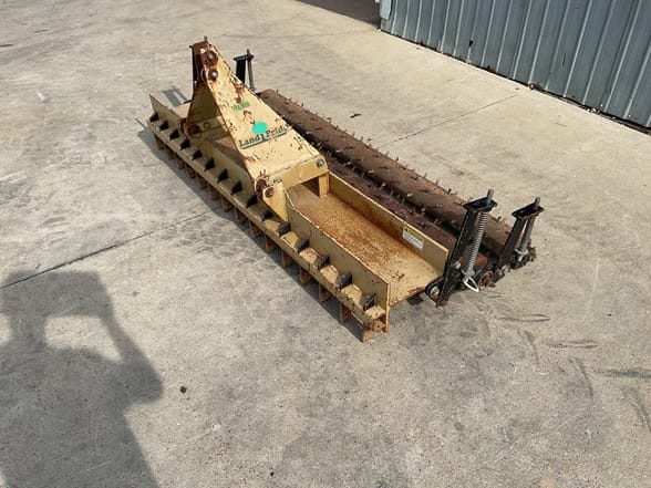 Land Pride SP3084 Equipment Image0