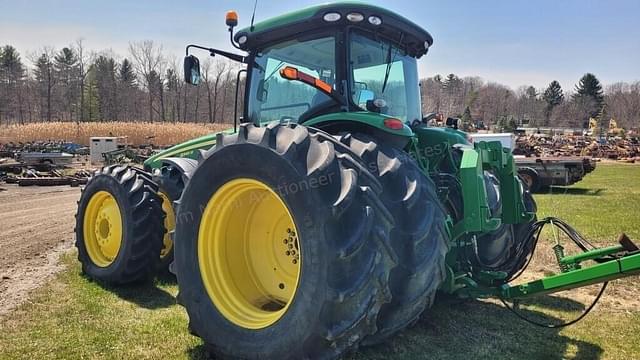 Image of John Deere 8345R equipment image 2