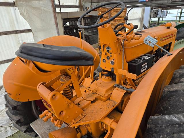 Image of Minneapolis-Moline ZB equipment image 3