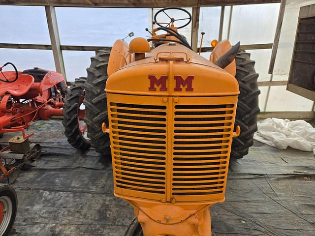 Image of Minneapolis-Moline ZB equipment image 2