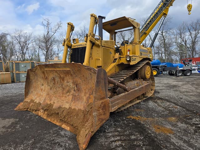 Image of Caterpillar D8L equipment image 2