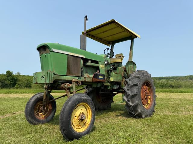 Image of John Deere 4020 equipment image 2