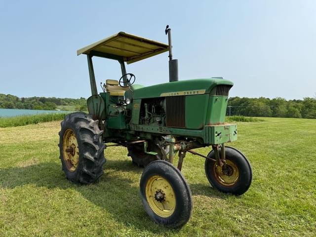 Image of John Deere 4020 equipment image 4