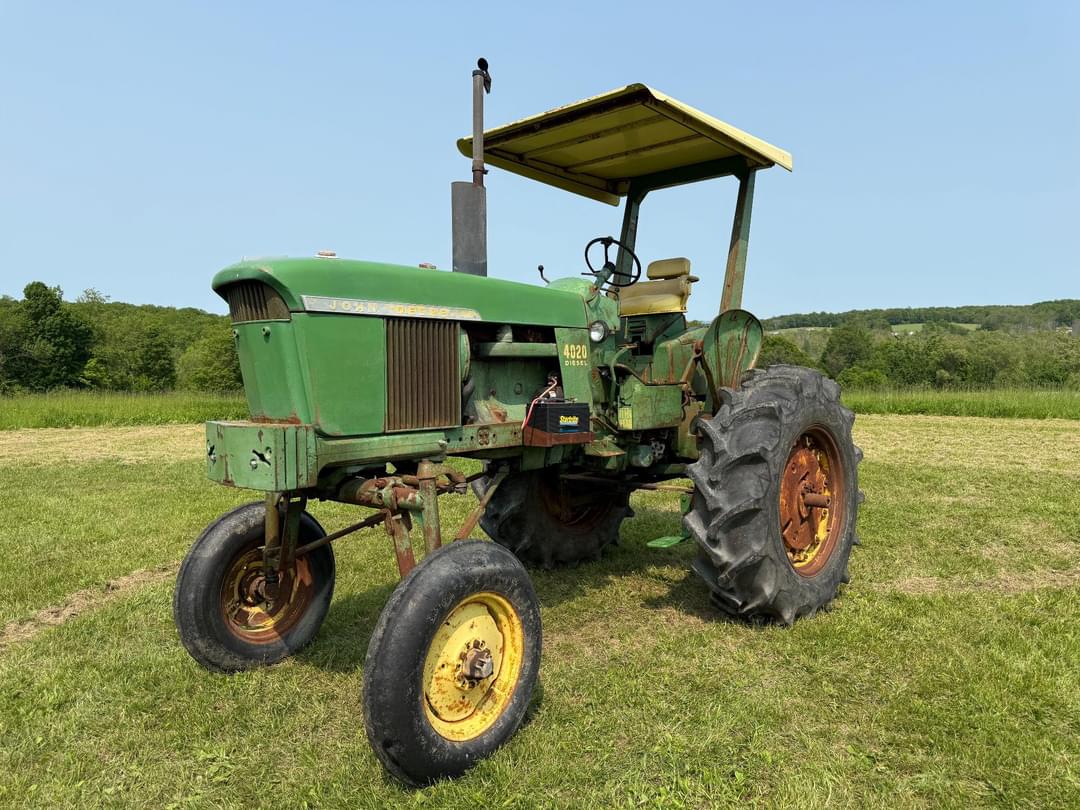Image of John Deere 4020 Primary image