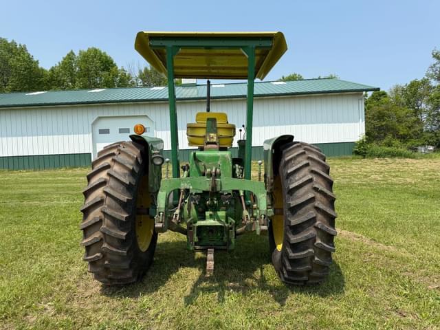 Image of John Deere 4020 equipment image 4