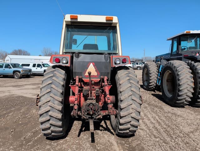 Image of International Harvester 986 equipment image 3