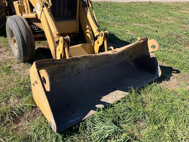 Image of International Harvester 3514 equipment image 3