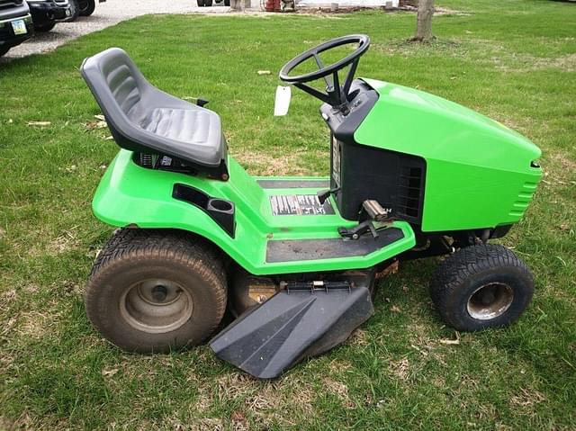 Image of Lawn Boy LT12.5H equipment image 3