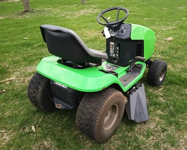 Image of Lawn Boy LT12.5H equipment image 2