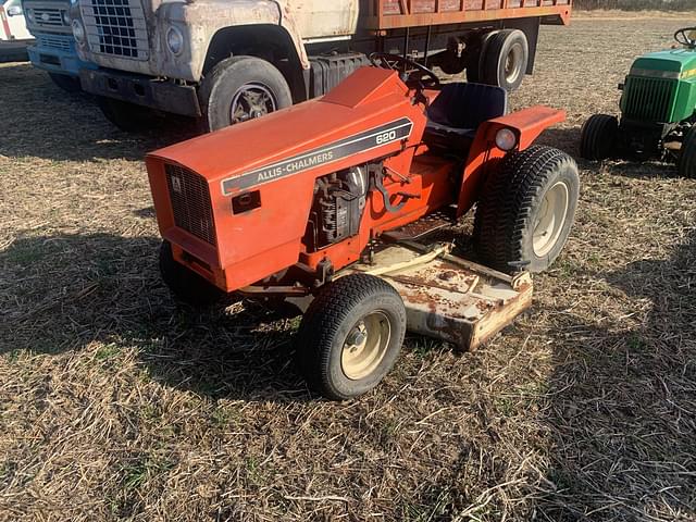 Image of Allis Chalmers 620 equipment image 2