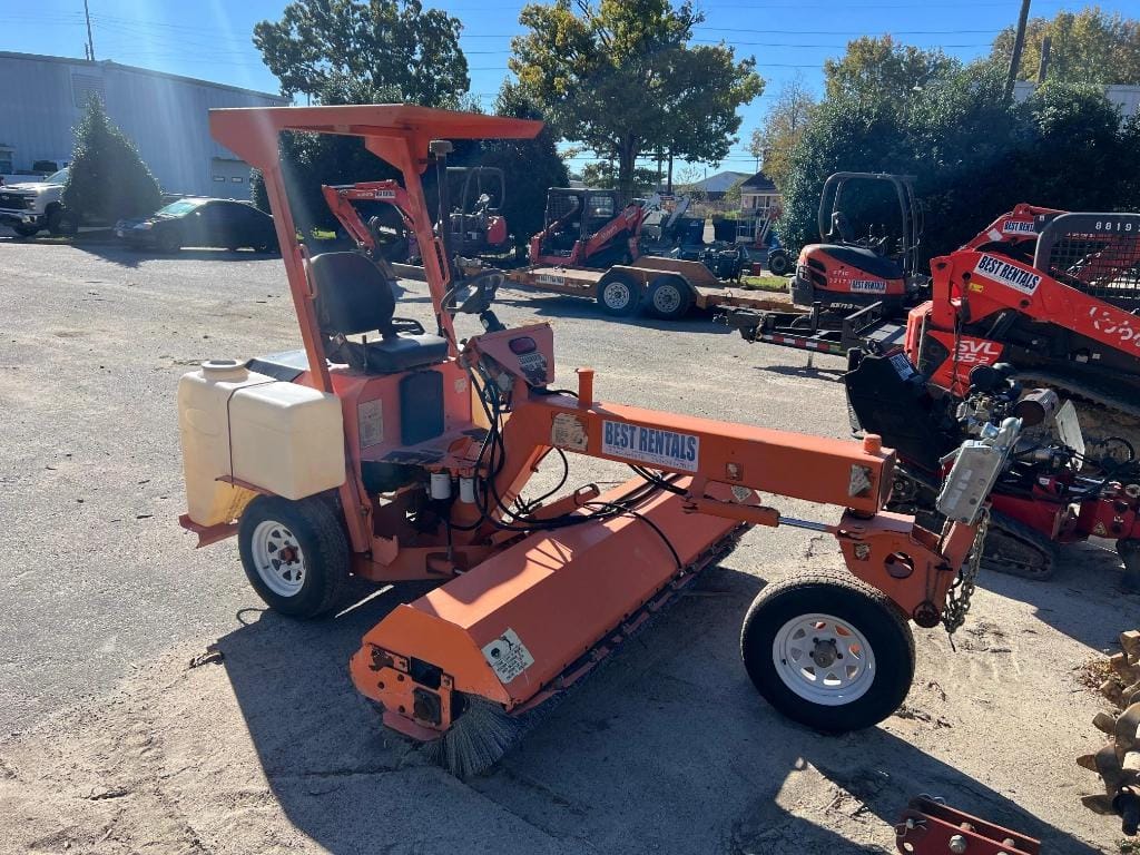 Laymor 8HC Equipment Image0