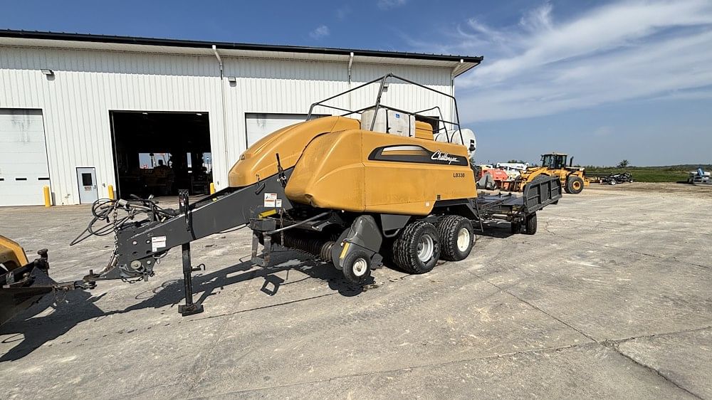 2010 Challenger LB33B Equipment Image0