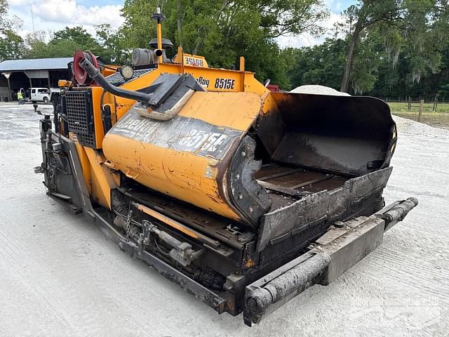 Image of LeeBoy 8515E equipment image 2