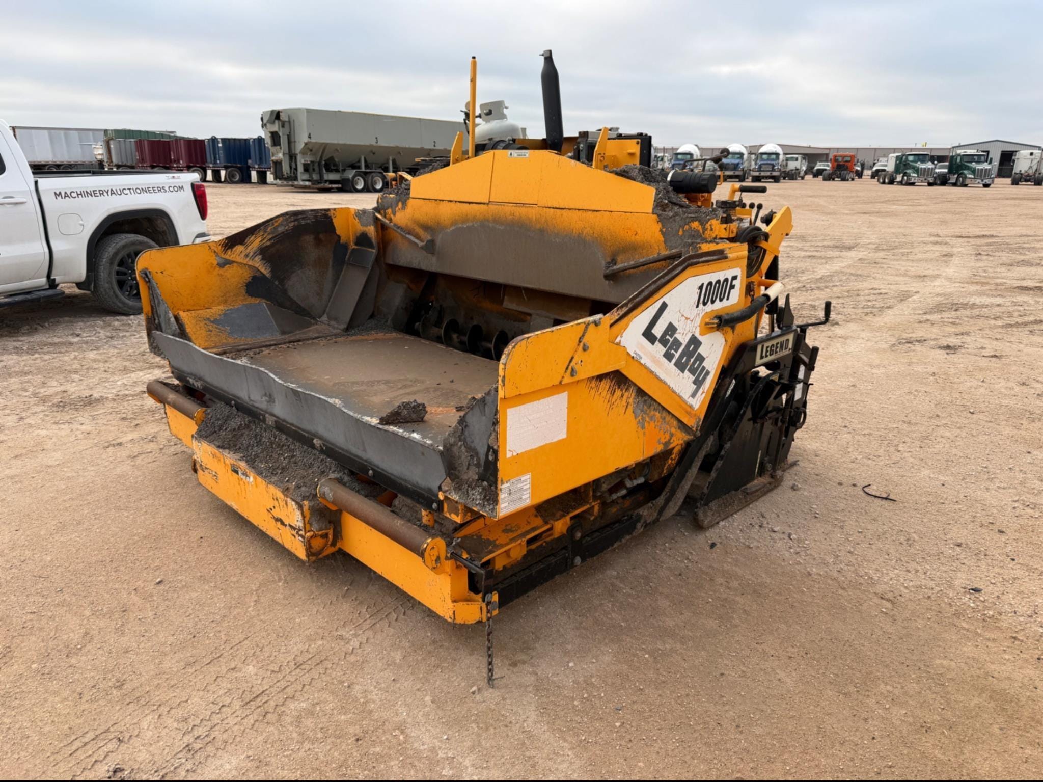 LeeBoy 1000F Equipment Image0