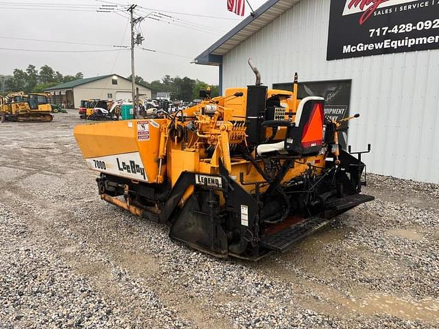 Image of LeeBoy 7000 equipment image 2