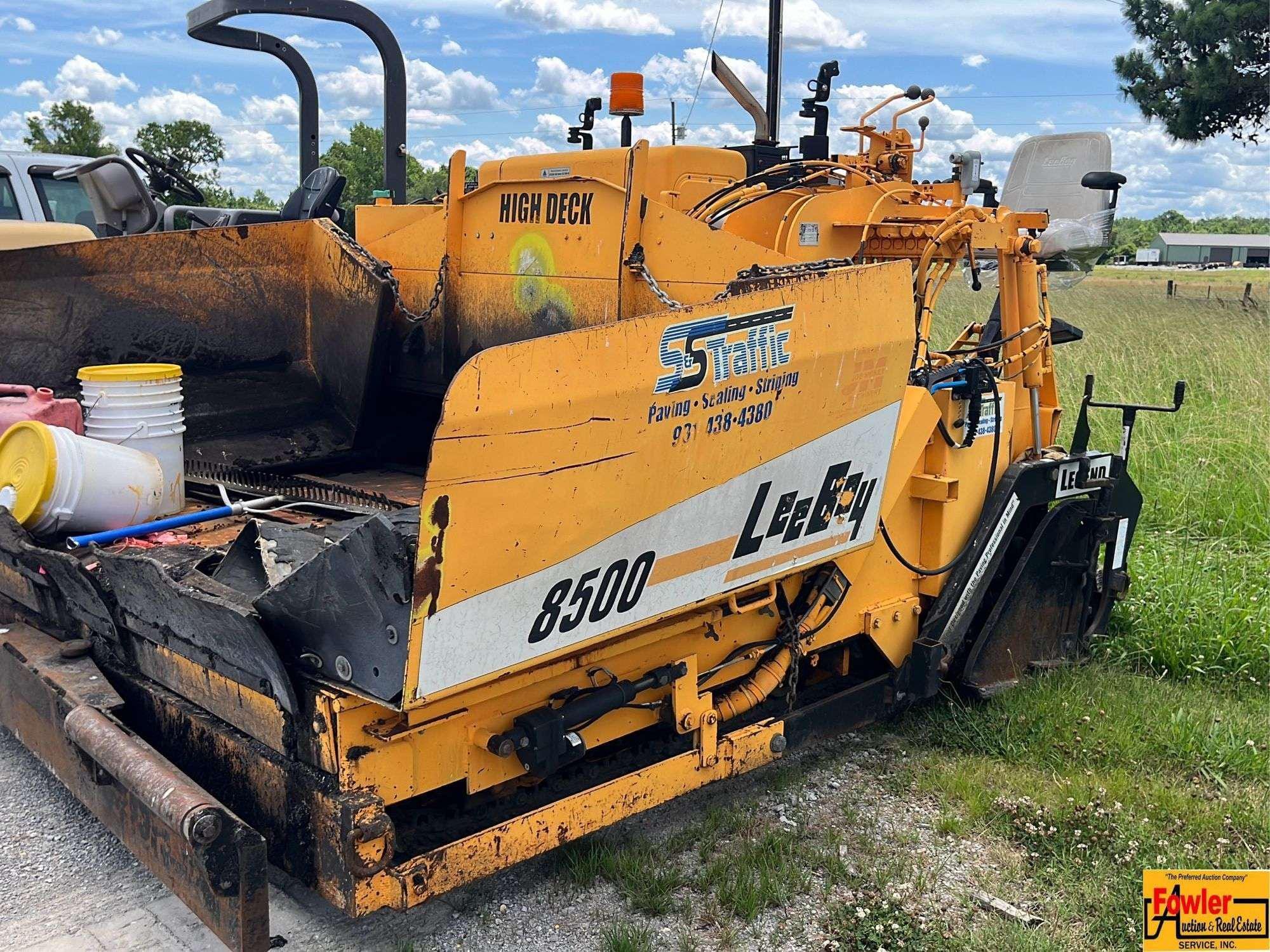 Main image LeeBoy 8500