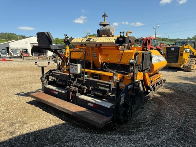 Image of LeeBoy 8515D equipment image 3