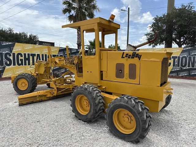 Image of LeeBoy G550 equipment image 2
