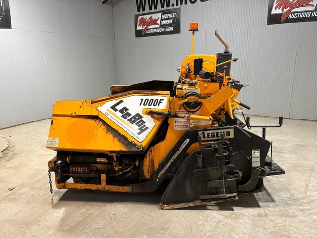 Image of LeeBoy L1000T equipment image 2