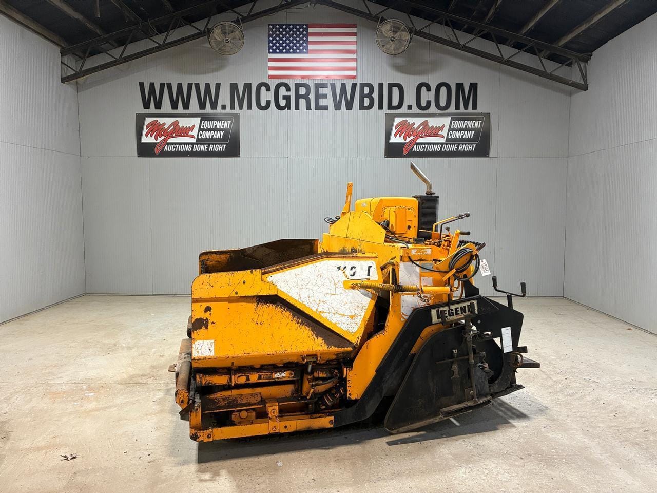 LeeBoy L1000T Equipment Image0