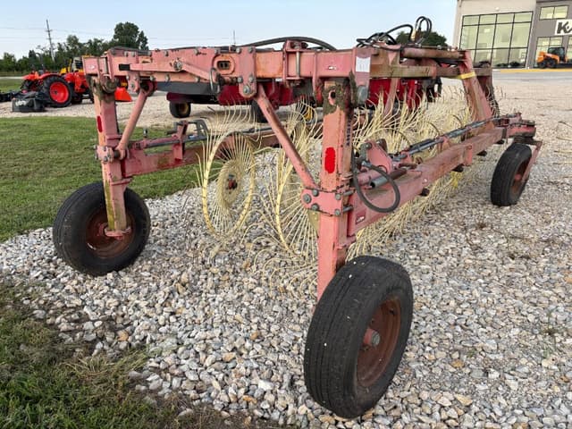 Image of Lely 12 Wheel equipment image 1