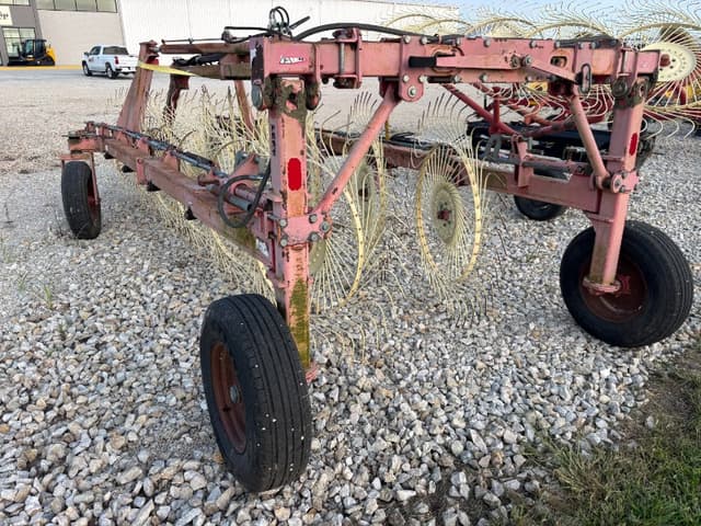 Image of Lely 12 Wheel equipment image 3