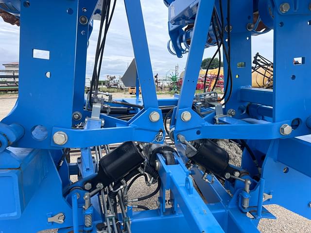 Image of Lemken Heliodor 9 equipment image 2