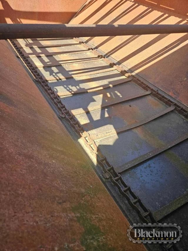 Image of Lewis Brothers Poultry Housekeeper equipment image 2