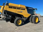 Thumbnail image CLAAS LEXION 740 6