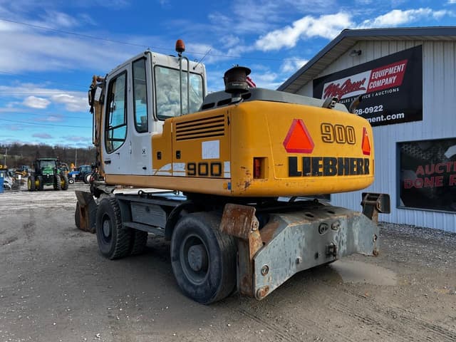 Image of Liebherr 900 equipment image 2