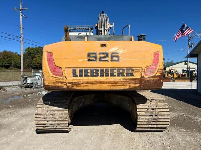 Image of Liebherr 926 equipment image 3