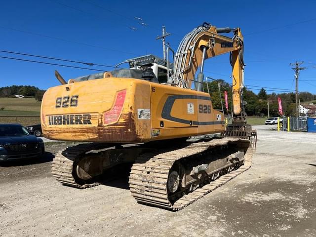 Image of Liebherr 926 equipment image 4