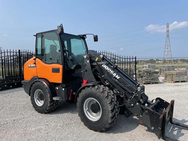 Image of  Doosan DL80TL equipment image 3