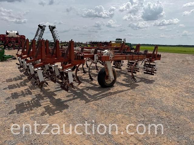 Image of Lilliston 7600 equipment image 3