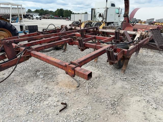 Image of Lilliston 7600 equipment image 4