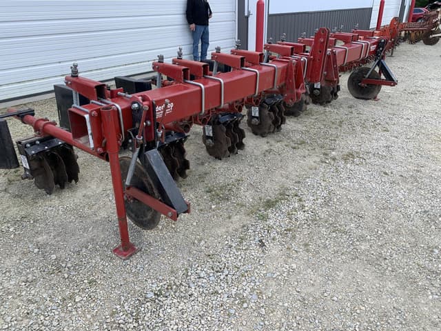 Image of Lilliston RC6 equipment image 1