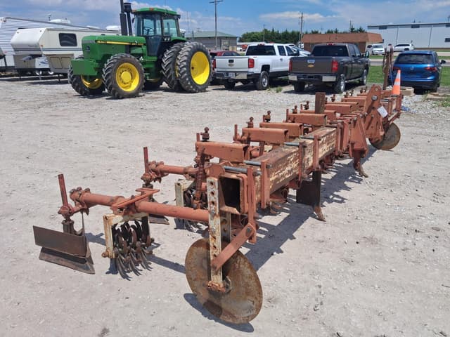 Image of Lilliston RC6 equipment image 3