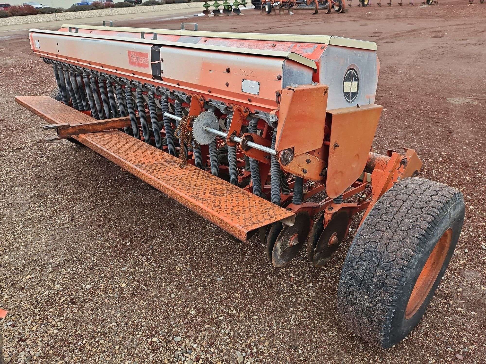 Lilliston 244 Equipment Image0