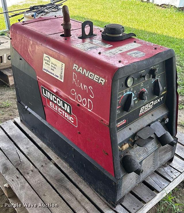 Image of Lincoln Electric Ranger 250 GXT equipment image 2