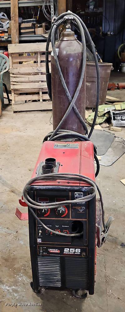 Image of Lincoln MIG 256 equipment image 1