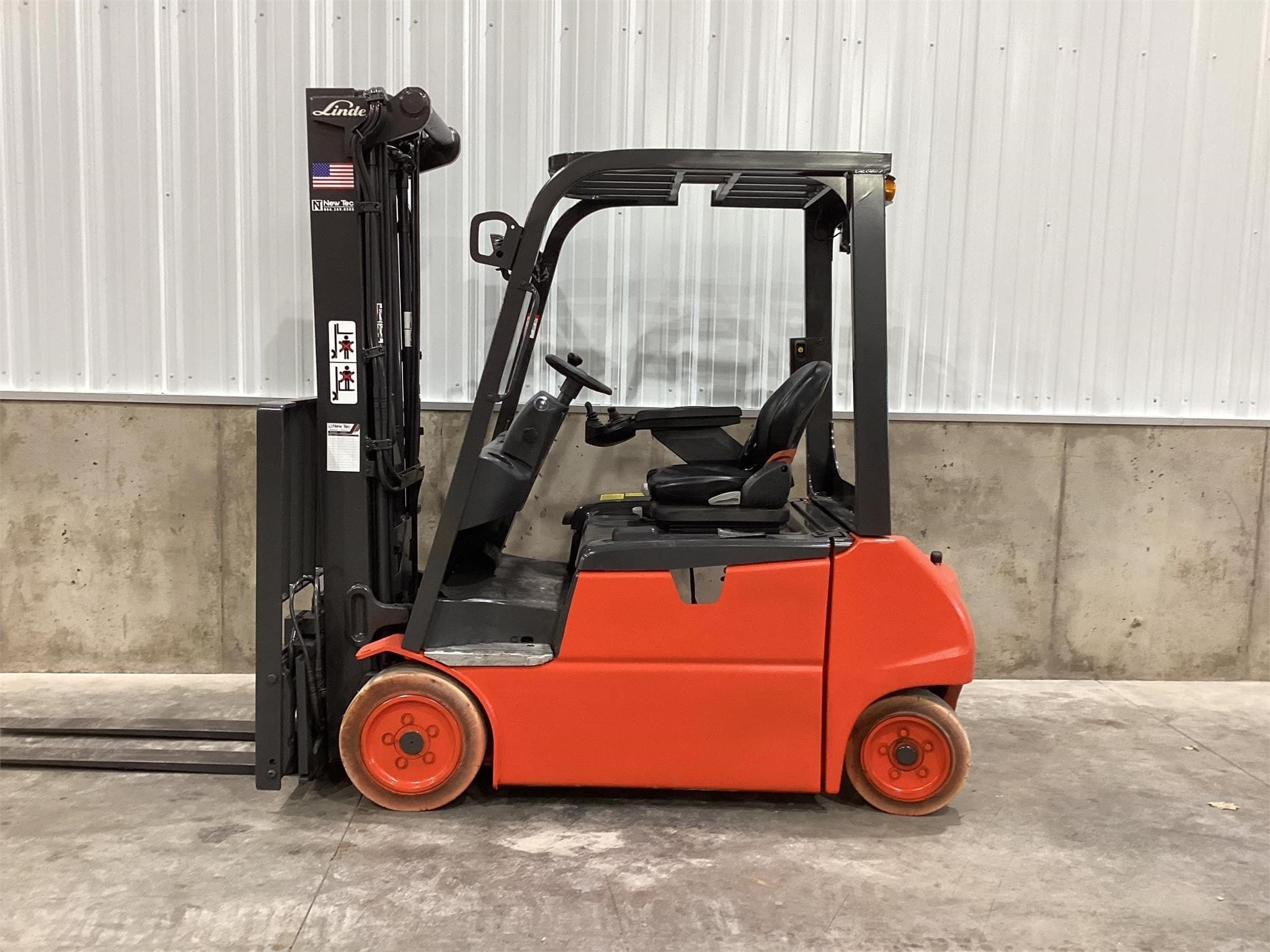 2016 Linde E20 Equipment Image0