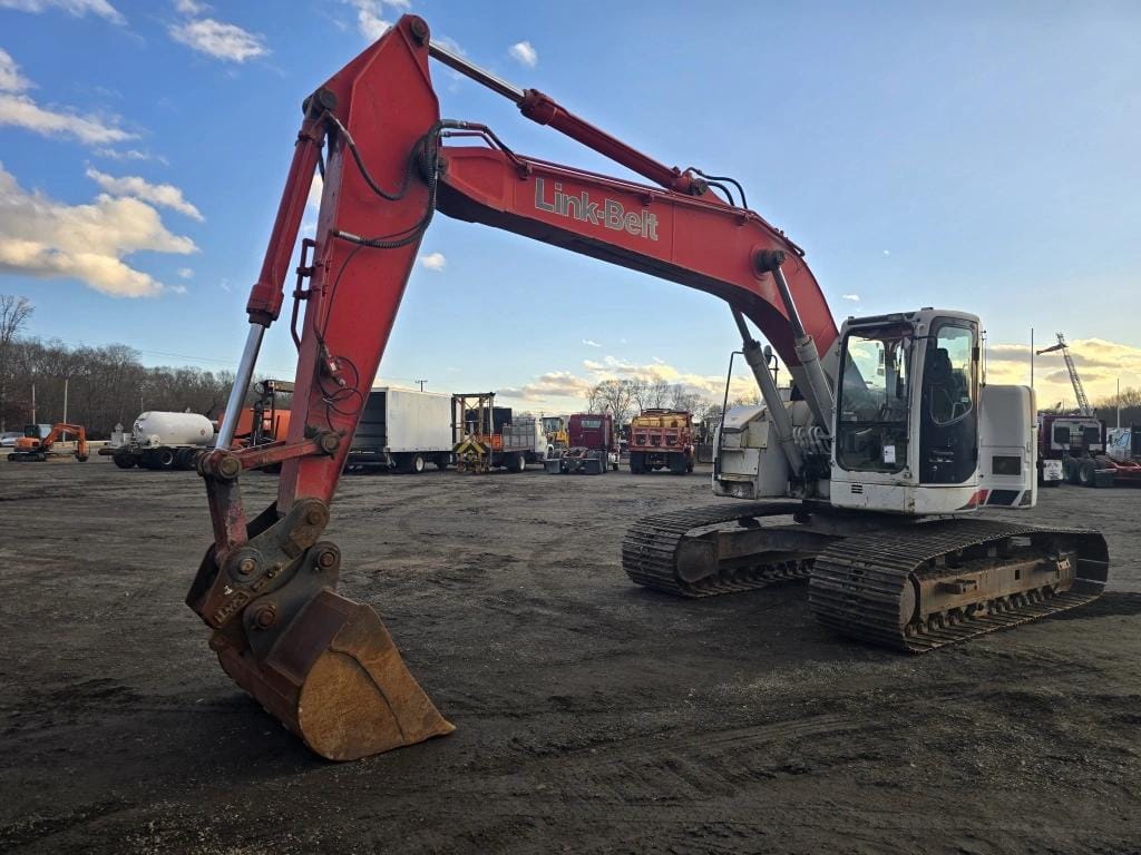 Link-Belt 225 Equipment Image0