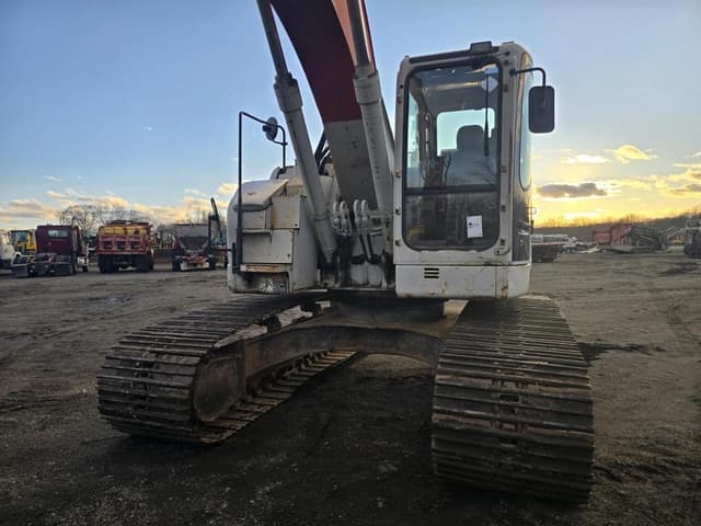 Image of Link-Belt 225 equipment image 4