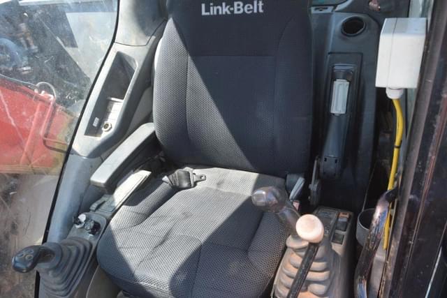 Image of Link-Belt 235X3 equipment image 3