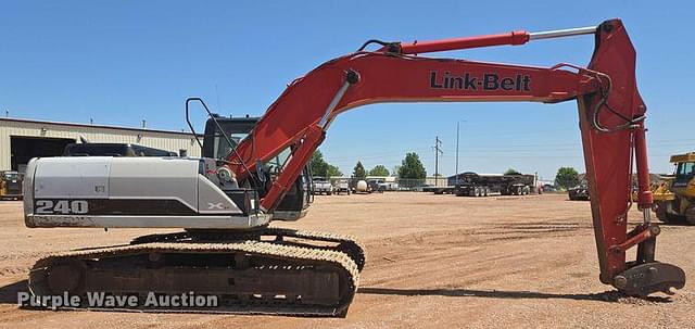 Image of Link-Belt 240X2 equipment image 3